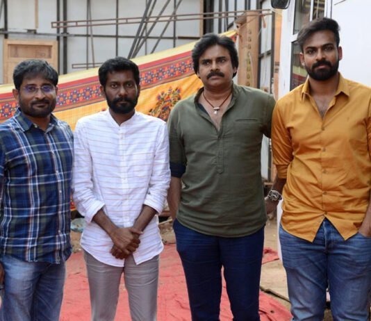 power star, pawan kalyan, uppena, blessings, vaisshnav tej, buchibabu sana, kriti shetty, uppena movie, ఉప్పెన, పవన్ కల్యాణ్, వైష్ణవ్ తేజ్, కృతి శెట్టి, ఆశీస్సులు, బుచ్చిబాబు సానా, రవిశంకర్, మైత్రీ మూవీ మేకర్స్