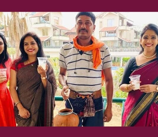 singer sunitha, palm wine, photos, social media, viral, సింగర్ సునీత, కల్లు గ్లాస్, మహిళా దినోత్సవం, సోషల్ మీడియా,
