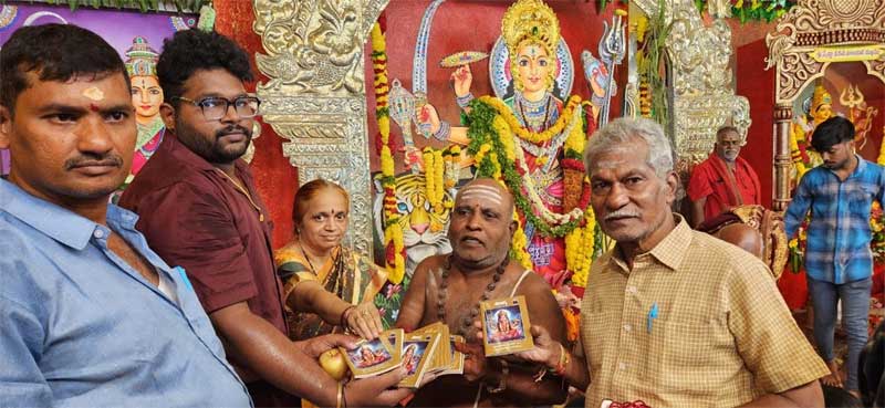 RAJAHMUNDRY DEVI CHOWK TEMPLE